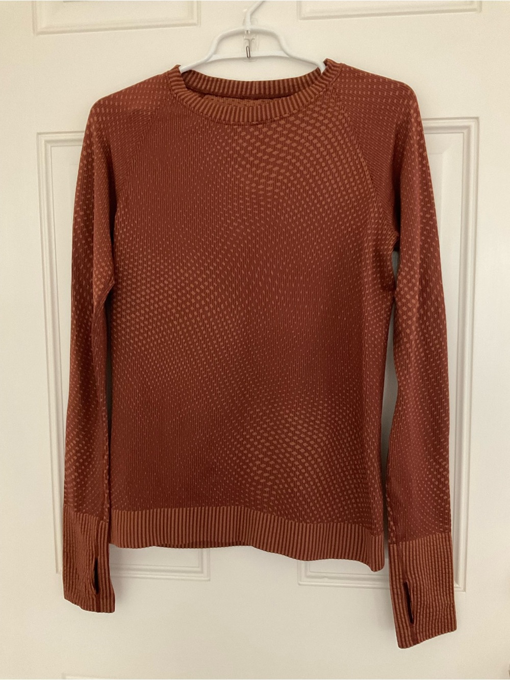 lululemon athletica Women’s Rest Less LS Ribbed Pullover top size 4